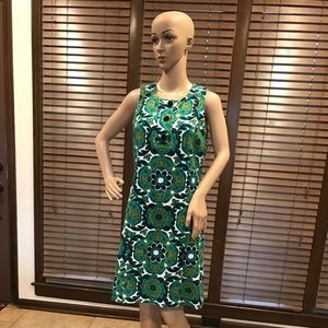 Ann Taylor 10P sleeveless shift dress.